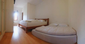  Tani Jiwo Hostel  Kejajar